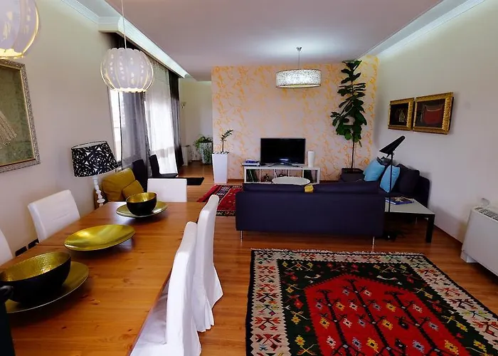 Galeria Τίρανα