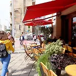 Galeria * Tirana