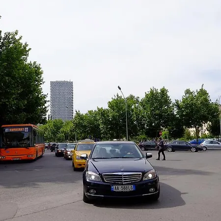 Galeria Tirana