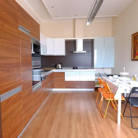 Galeria Apartment Tirana