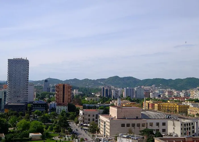 Galeria ティラナ